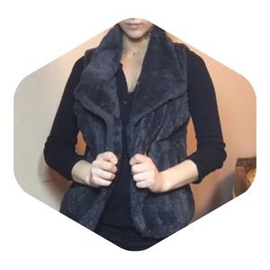 FAUX FUR VEST